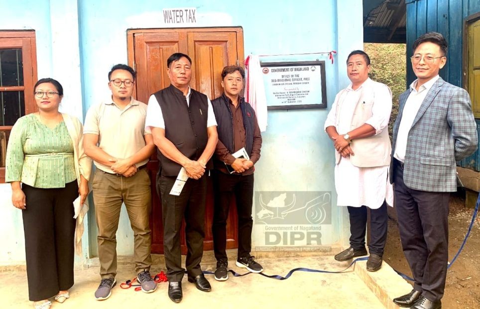 Advisor H Sethrongkyu Sangtam inaugurated Sub-Divisional Office, PHED Longkhim under Tuensang district on September 19. (DIPR Photo)